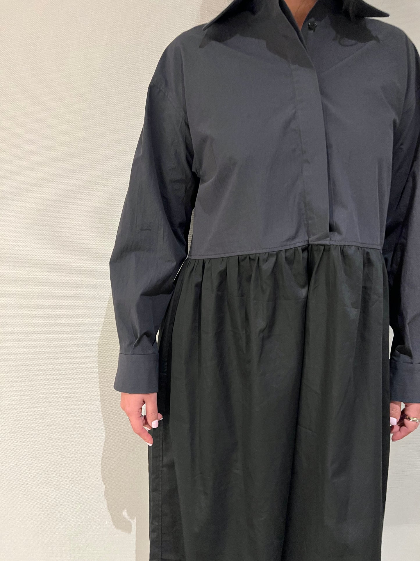 Dalia Dress in Linen